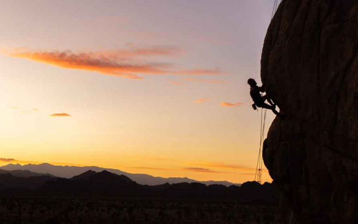 rock climbing outdoor leadership course for teens